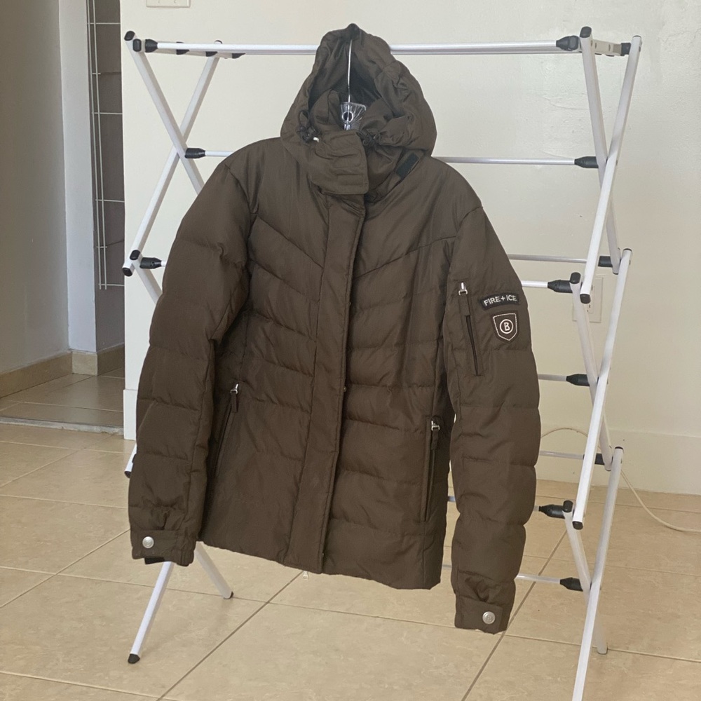 Bogner Fire & Ice down ski jacket in excellent condition. Brown, medium size.